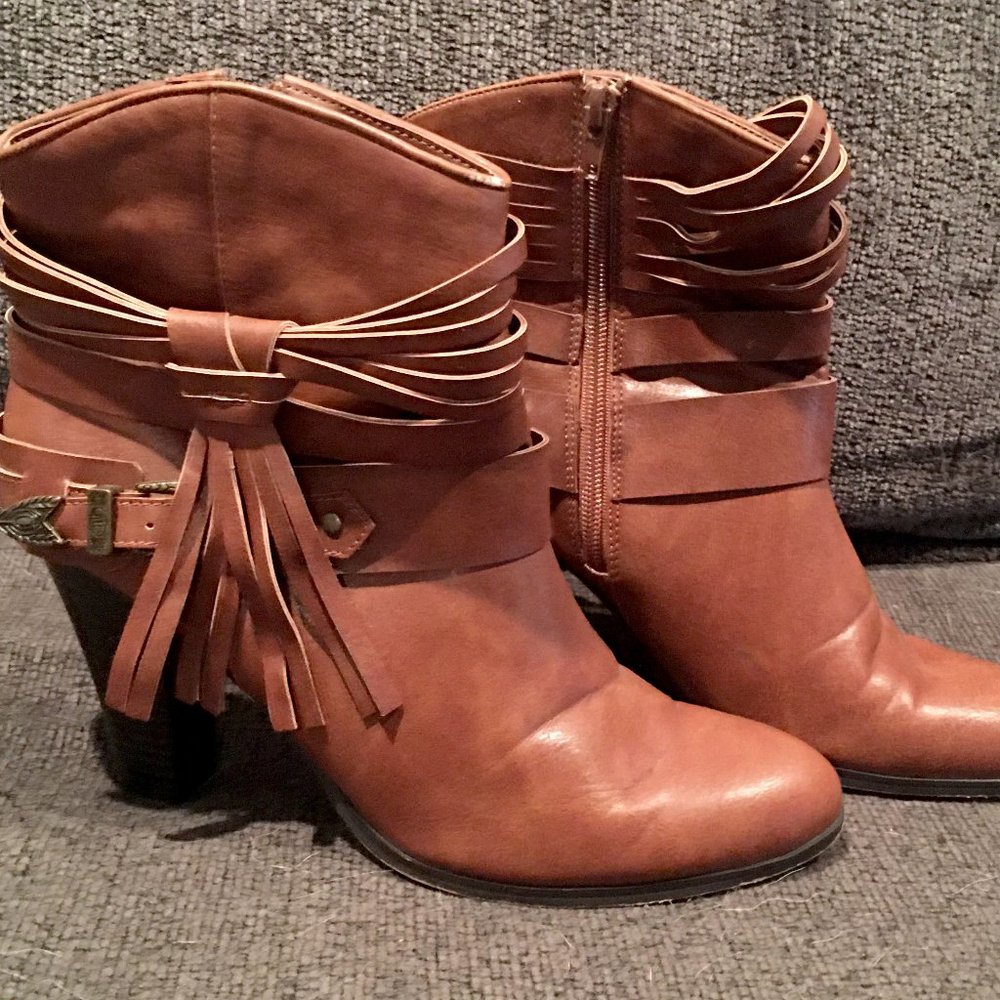 Miranda Lambert Booties
